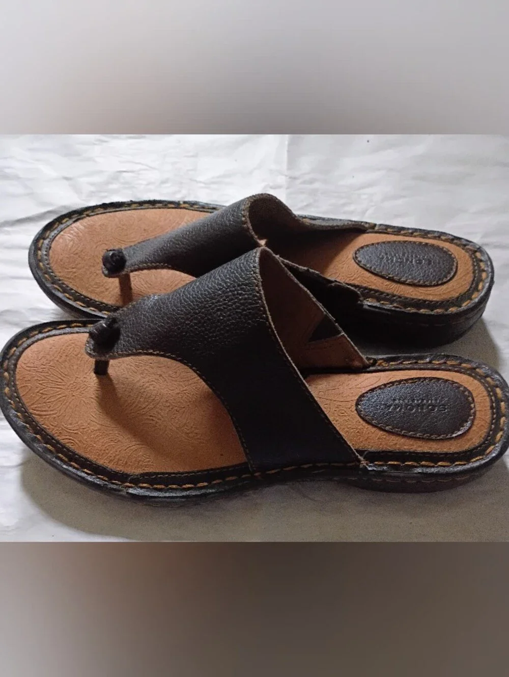 Sonoma Women's Black Leather Toe-Post Sandals